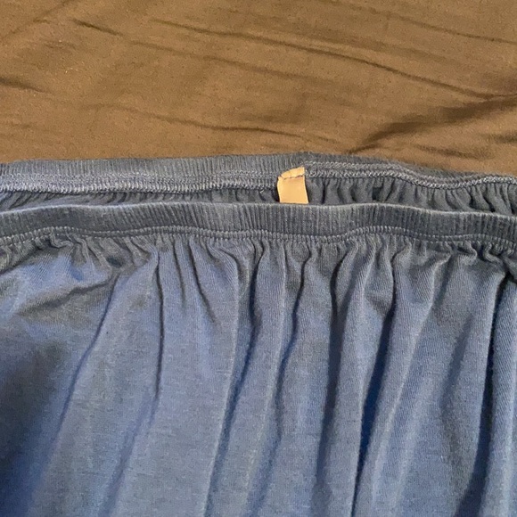 Blouse - Picture 2 of 3